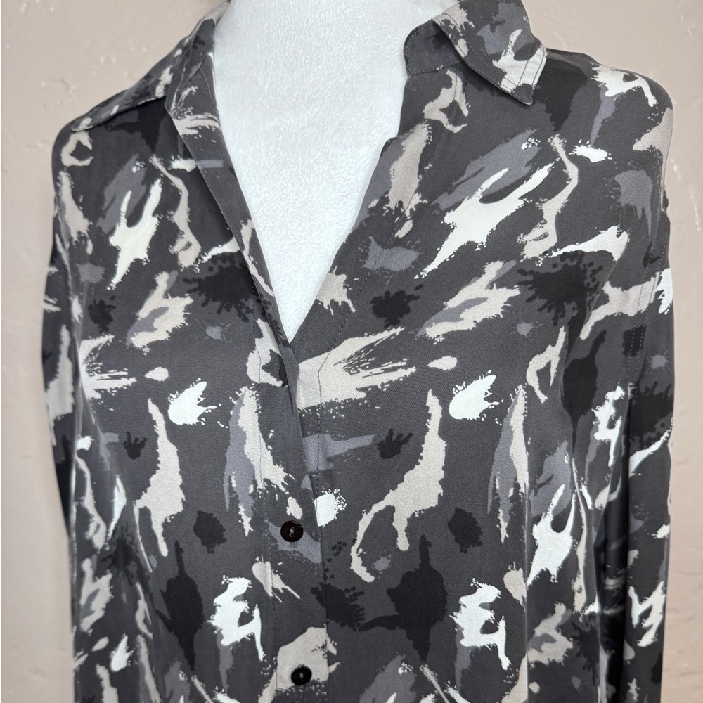 L'Agence Nina Long Sleeve Blouse - Picture 4 of 9